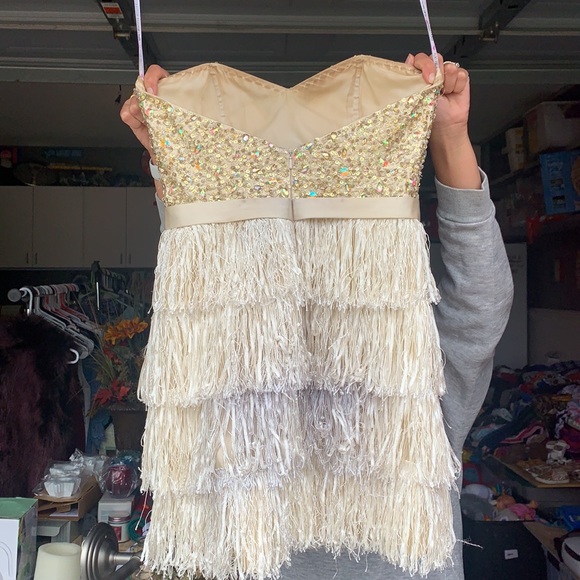 Dress - Picture 2 of 3